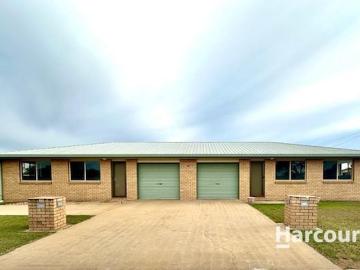 2/10 Searle Street, Thabeban QLD 4670 House For Rent | Domain