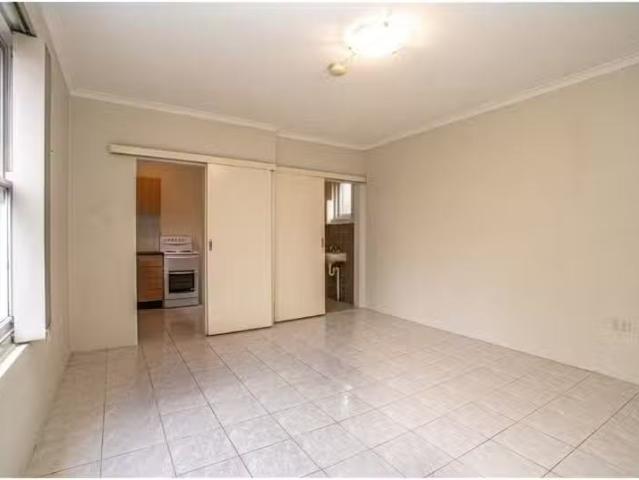 2/10 Short St, FOREST LODGE Apartment for rent Listed by Jun.