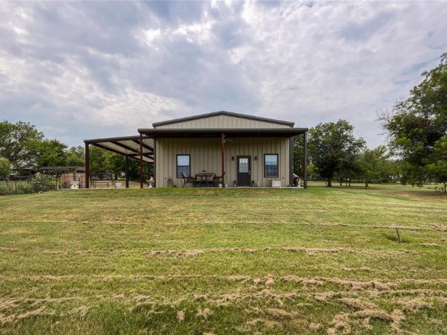 210 Spring Branch Trail N, Springtown, TX 76082 | MLS #21319