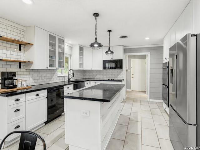 210 Poco Vista Dr