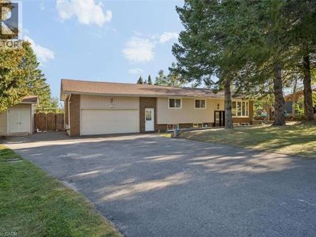 210 Patricia Crescent, Selwyn, ON, K9J 6X4 house for sale | Listing ID 40866 | Royal LePage
