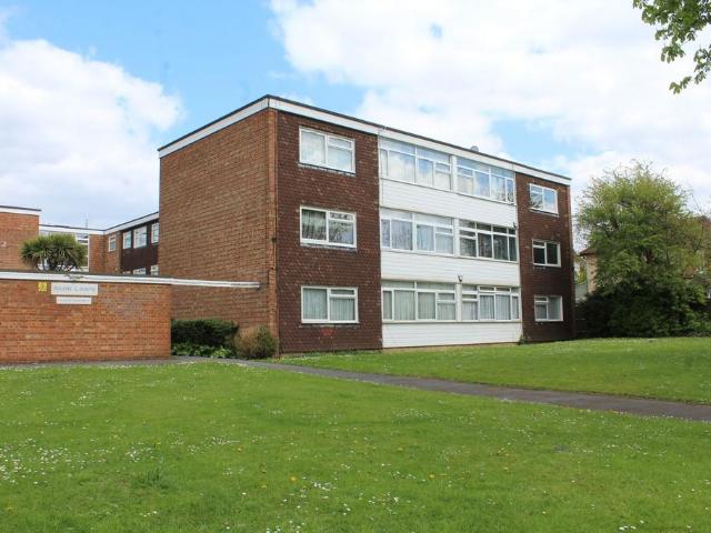 210, Parchmore Road, Thornton Heath, CR7 2 bed apartment to rent £1,500 pcm £346 pw