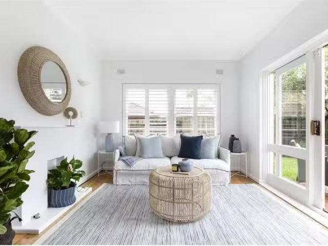 2/10 Pickworth Avenue, Balgowlah Apartment for rent Listed by.