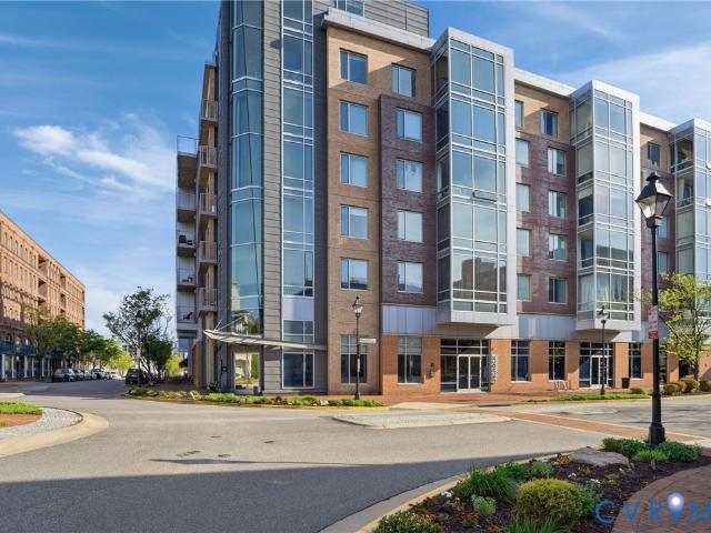 210 Rocketts Way 605