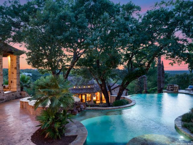 210 riverwood, boerne, us, tx