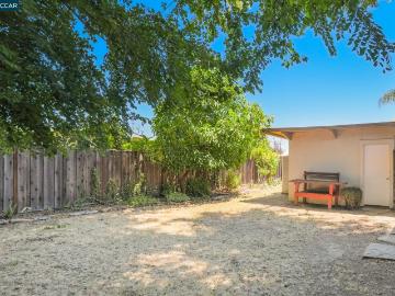 210 Riley Dr