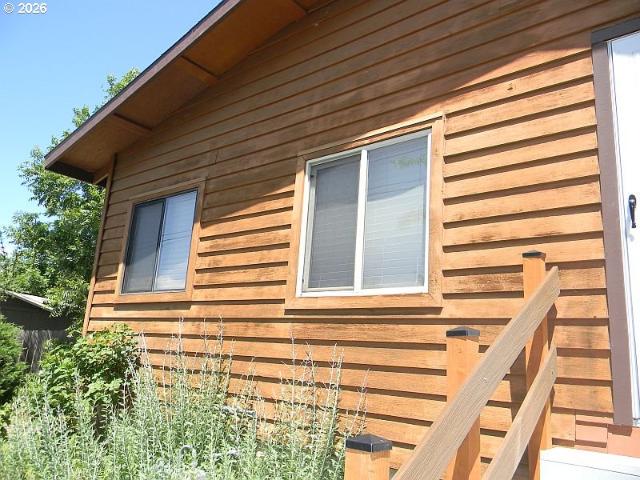 210 w franklin st