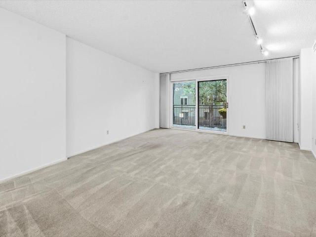 210 W Grant Street # 218