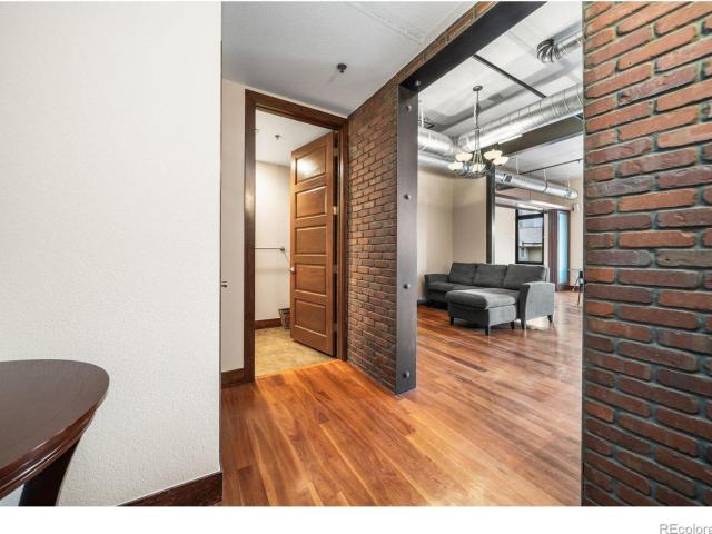 210 W Magnolia Street # 360