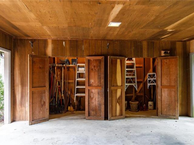 210 Walden DR