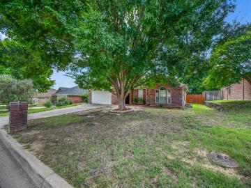 210 Wellington Trail
