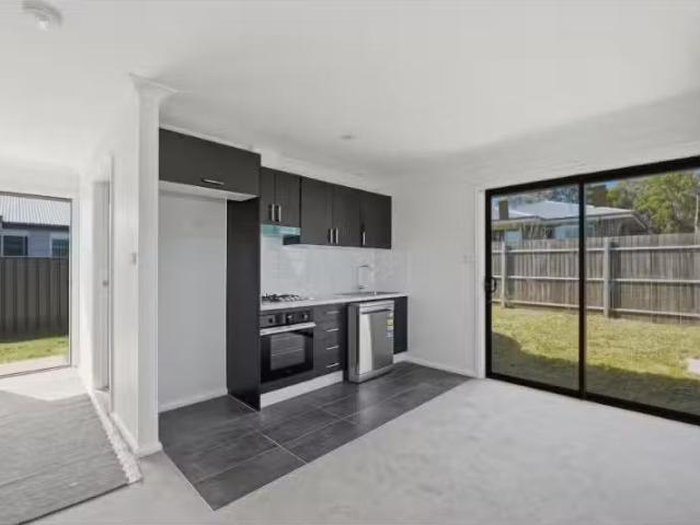 2/10 Tindal Court, Armidale Property for rent Listed by Jorja.