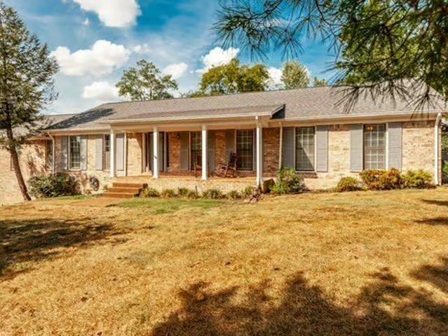 210 Tippett Hollow Ct, Franklin, TN 37067