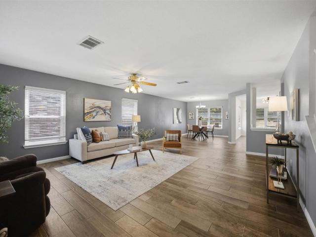 2114 Deer Creek Trl