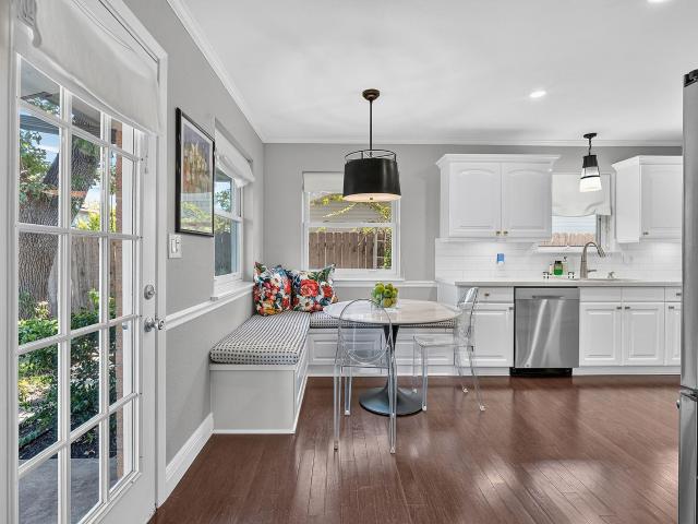 2114 Lanier Dr