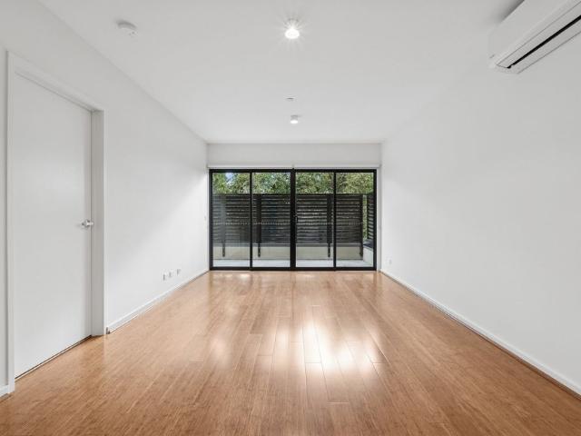 211/569 Whitehorse Road, MITCHAM