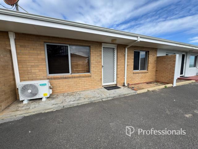 2/115 Ocean DriveBunbury WA 6230, Australia