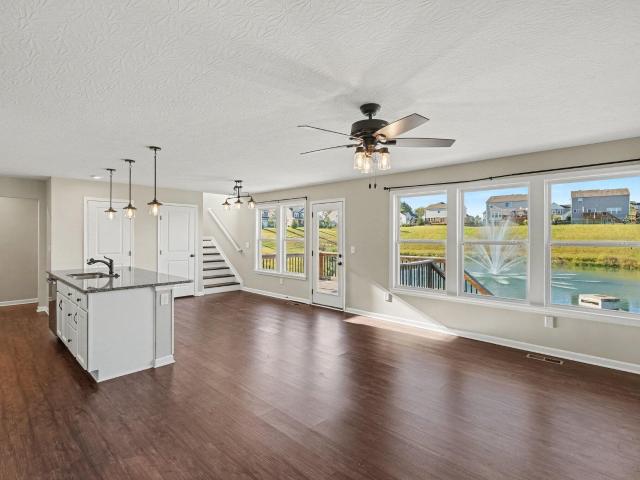 2115 Gray Court
