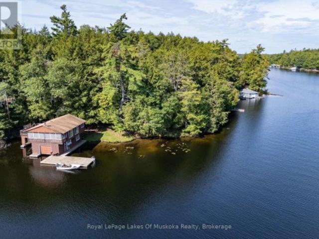 2115 Lake Muskoka, Lakes. Wood Muskoka Lakes, ON, P0C 1M0 house for sale | Listing ID X13765 | Royal LePage