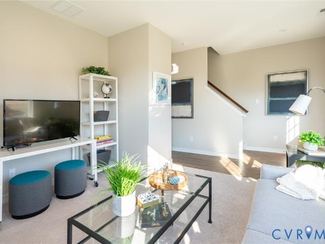 2116 Blossom Trail Avenue G 4