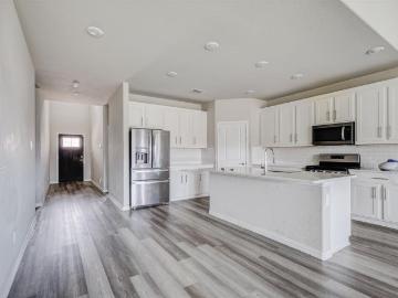 2116 Colt Court