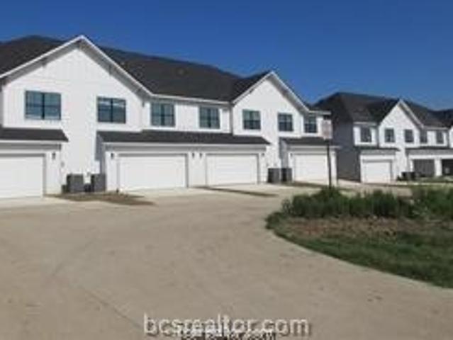 2116 Crescent Pointe Pkwy, 2 beds, 2 full baths