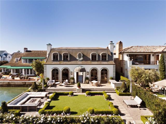2116 E Balboa Blvd, Newport Beach, CA 92661 | MLS #NP26074