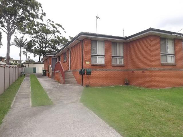 2/116 The Boulevarde, Oak Flats, NSW 2529 Unit for Rent Ray White South Wollongong