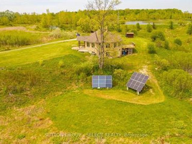 21170 Mayfair Road, Southwest Middlesex, ON, N0L 1T0 house for sale | Listing ID X13819 | Royal LePage