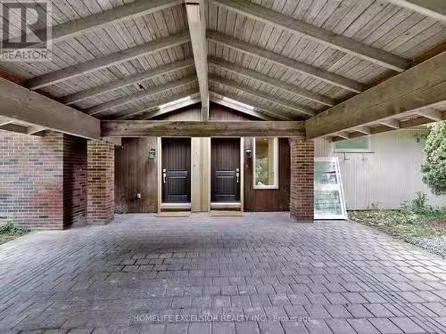 2117 Bethesda Road, Whitchurch Stouffville, ON, L4A 7X5 comm.