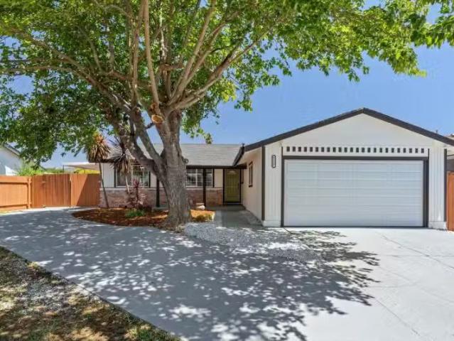 2117 ELLIOTT DR, AMERICAN CANYON, CA 94503