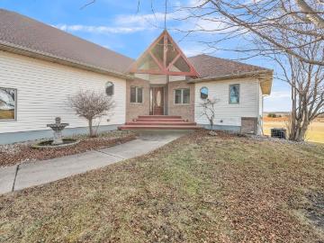 2117 th Street Loop, West Okoboji, IA
