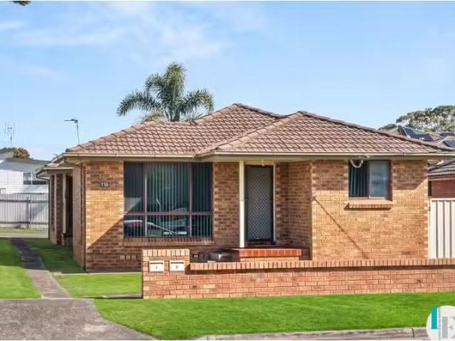 2/118 Osborne Parade, Warilla House for rent Listed by Meagan.