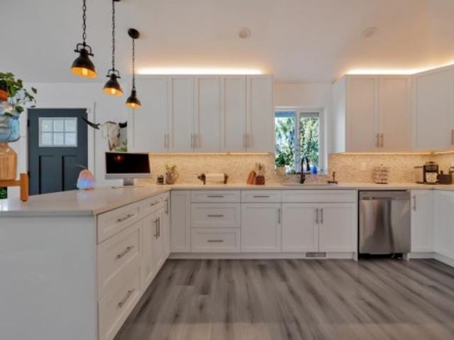 21199 River Road, Maple Ridge, BC, V2X 2A5 house for sale | Listing ID R3108 | Royal LePage