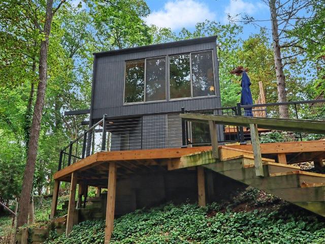 2119 Glenwood Drive