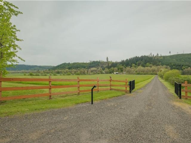 21101 sw eagle point rd