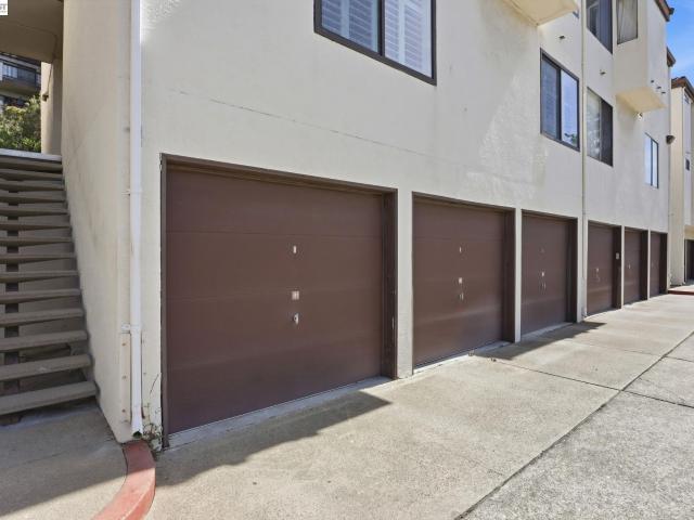 21109 Gary Dr, Unit 220, Hayward, CA 94546 | MLS #41128