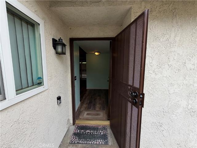 2110 Hawthorne Ct, San Bernardino, CA 92404 | MLS #CV26094