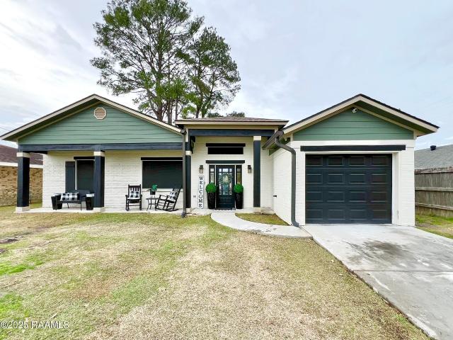 2110 Jake Dr, Opelousas, LA 70570 | MLS #RA2600002