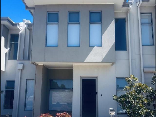 2/110 Lovelock Drive, NOARLUNGA DOWNS, SA 5168