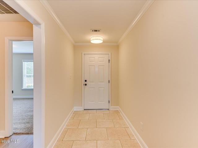 2110 Red Maple Trace