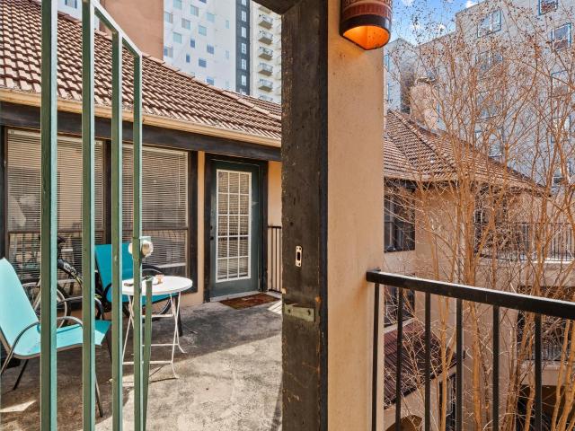 2110 Rio Grande St # 303