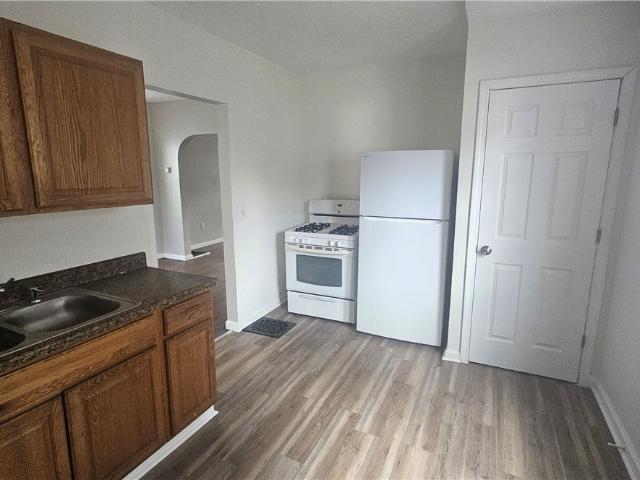 2110 W 85th Street