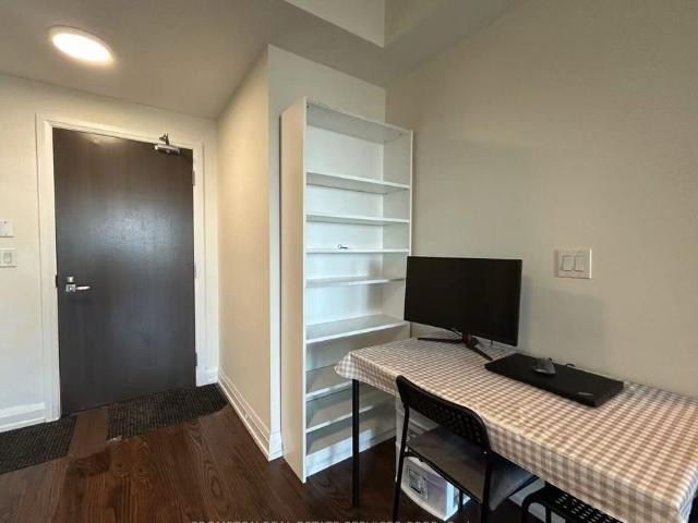2110 7171 Yonge Street, Markham