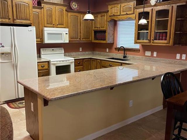 2111 Fairway Court