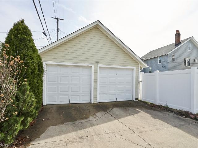 2111 Wascana Avenue