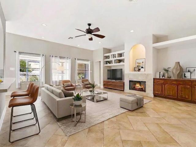 2111 Wheaton Trl
