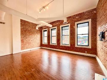 2112 Morris Avenue # 202