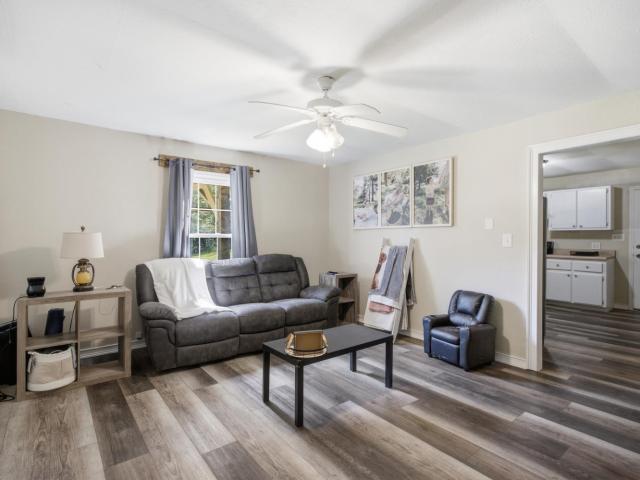 2112 Halls Valley Road
