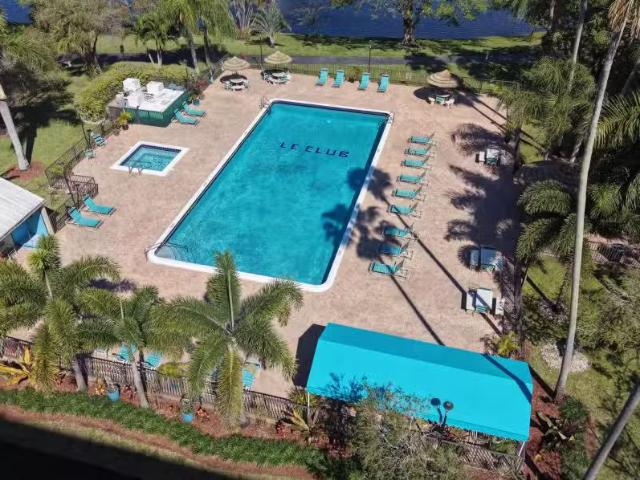 2112 S Cypress Bend Dr #404, Pompano Beach, FL 33069 MLS R11.